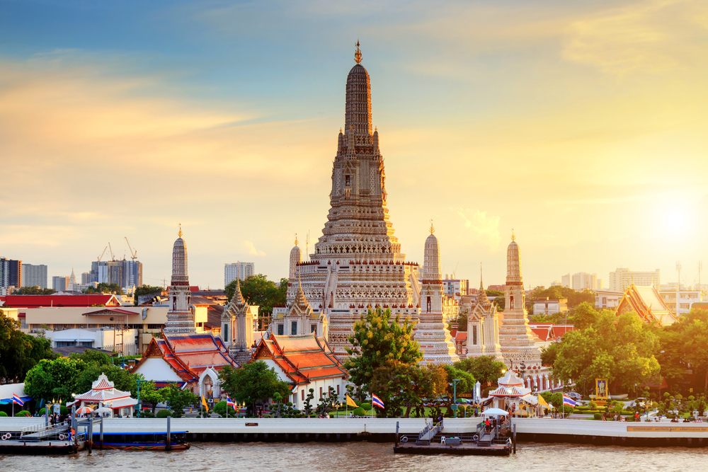 Wat Arun Temple